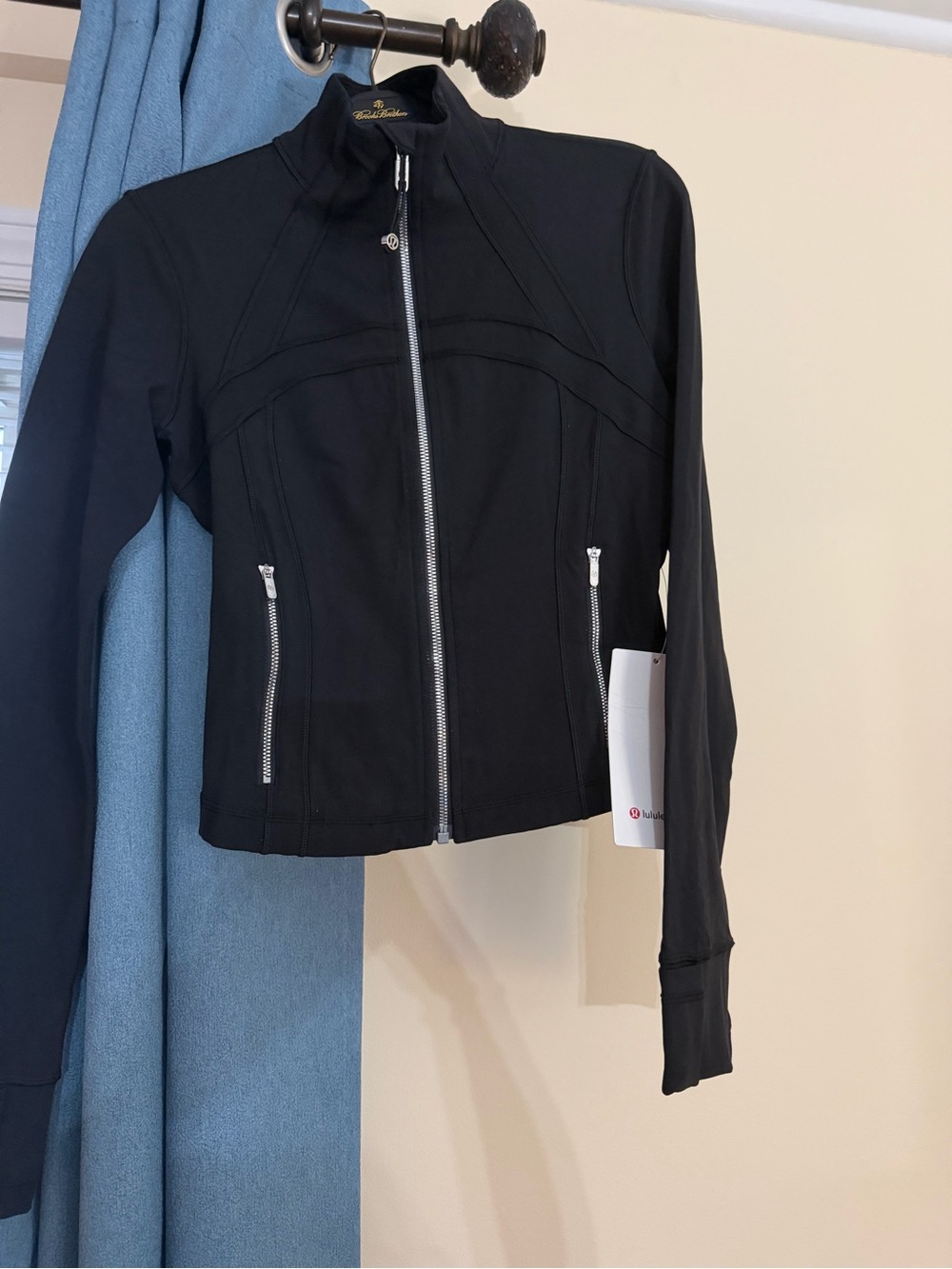 Lululemon Define Cropped Jacket Black Size: 6 NWT